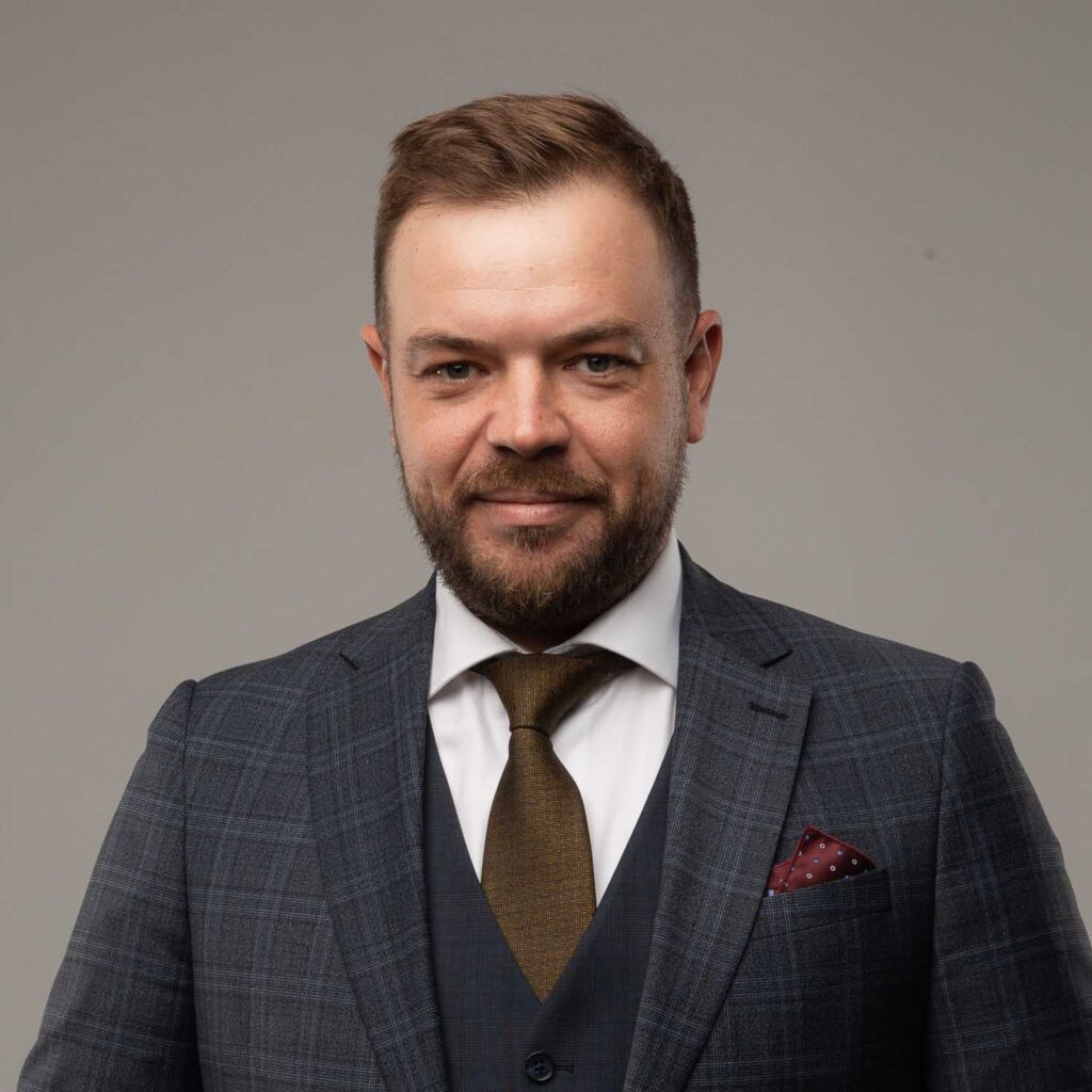 Главная Дмитрий Сырко